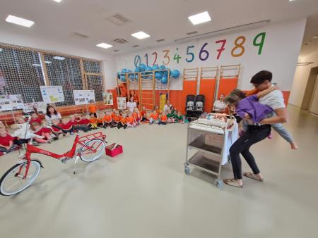 Vrtec Cezanjevci praznuje (2)